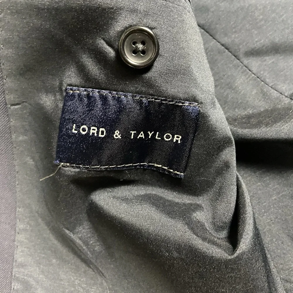 Lauren Ralph Lauren Blazer Size 42S Navy Blue Brass Button Lord & Taylor Jacket
